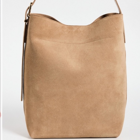 Madewell Essential Bucket Tote - Picture 2 of 6